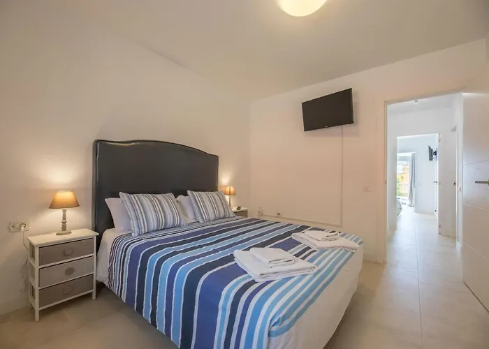 Ampio Luminoso 3 3 Bagni Giardino Quiete Wi-fi Διαμέρισμα Κόστα Κάλμα