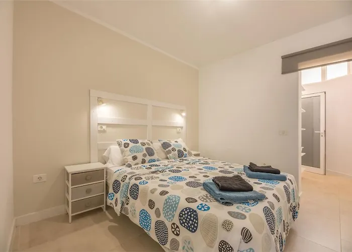 Ampio Luminoso 3 3 Bagni Giardino Quiete Wi-fi